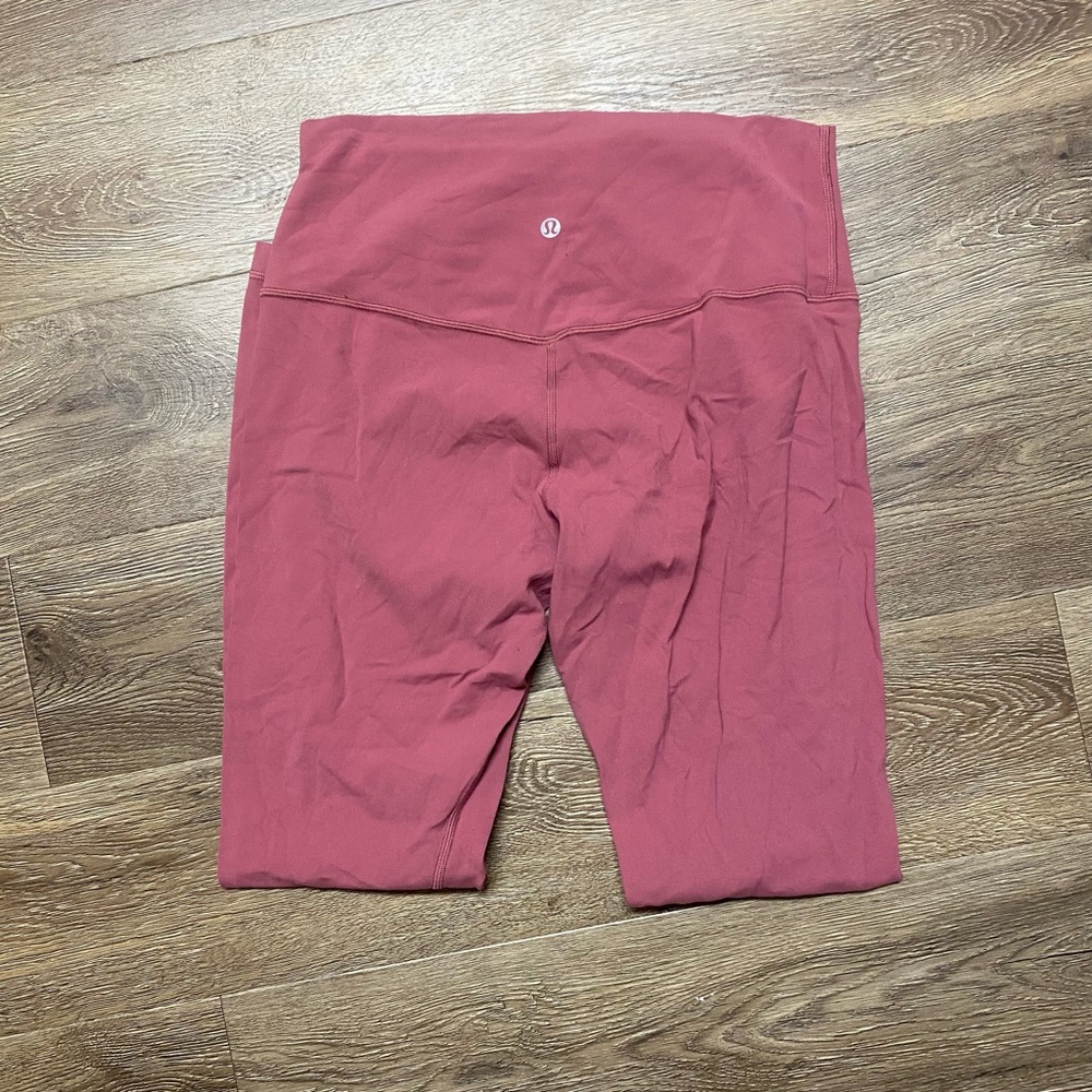LULULEMON Align 10